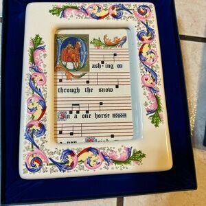 Musical photo frame